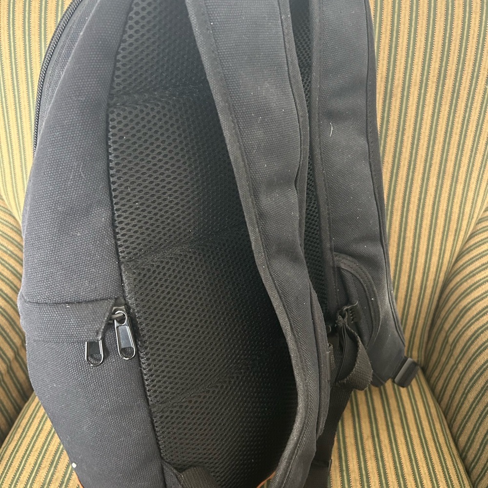 Kattee Backpack - Picture 2 of 4